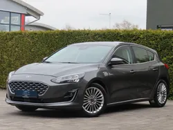 Grau Gebraucht 2020 Ford Focus Vignale Limousine | 15.800 € (Superpreis)