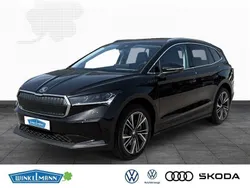 Schwarz Gebraucht 2023 Skoda Enyaq iV Lounge SUV | 41.750 € (Etwas zu teuer)