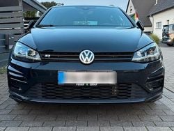Schwarz Gebraucht 2020 VW Golf VIII R-line Kombi | 19.999 € (Guter Preis)