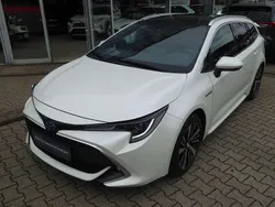 Novaweiss Gebraucht 2019 Toyota Corolla Lounge Kombi | 23.650 € (Teuer)