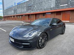 Grau Gebraucht 2018 Porsche Panamera 4 Limousine | 45.790 € (Guter Preis)