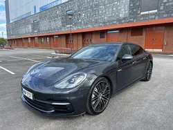 Grau Gebraucht 2018 Porsche Panamera 4 Limousine | 45.790 € (Superpreis)