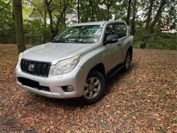 Silber Gebraucht 2012 Toyota Land Cruiser SUV | 10.000 €