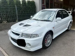 Weiß Gebraucht 1999 Mitsubishi Lancer Limousine | 39.990 €