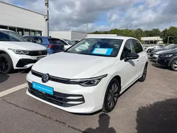 Oryxweiß perlmutteffekt Gebraucht 2024 VW Golf VIII Goal Limousine | 24.850 € (Superpreis)