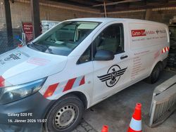 Weiß Gebraucht 2017 Mercedes Vito Van | 8.500 €