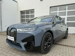 Bmw individual storm bay (metallic) Gebraucht 2023 BMW iX SUV | 70.999 € (Superpreis)