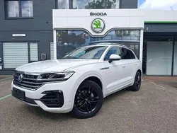 Pure white Gebraucht 2019 VW Touareg Elegance SUV | 42.900 € (Guter Preis)