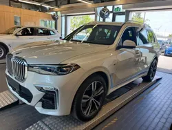 Weiß Gebraucht 2022 BMW X7 M Sport SUV | 70.989 € (Fairer Preis)