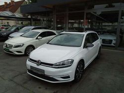 Weiß Gebraucht 2019 VW Golf VII IQ Drive Kombi | 10.990 € (Fairer Preis)