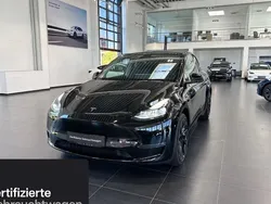 Schwarz Gebraucht 2022 Tesla Model Y SUV | 34.900 € (Fairer Preis)