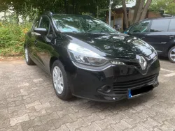 Schwarz Gebraucht 2015 Renault Clio GrandTour Kombi | 4.900 € (Guter Preis)