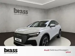 Gletscherweiß metallic Gebraucht 2024 Audi Q4 Sportback e-tron Ambiente SUV | 51.400 € (Fairer Preis)