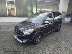 Schwarz Gebraucht 2018 Dacia Dokker Celebration Van / Kleinbus | 9.980 € (Guter Preis)