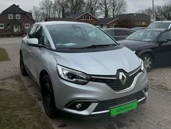 Grau Gebraucht 2017 Renault Scénic IV Bose Edition Van / Kleinbus | 14.499 € (Fairer Preis)