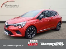 Rot Gebraucht 2021 Renault Clio V Intens Limousine | 14.990 € (Fairer Preis)