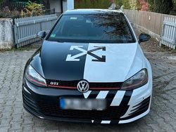 Schwarz Gebraucht 2014 VW Golf VII GTI Kleinwagen | 13.500 € (Fairer Preis)