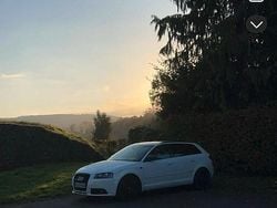 Weiß Gebraucht 2009 Audi A3 S-Line Limousine | 7.999 €