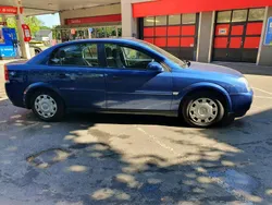 Blau Gebraucht 2002 Opel Vectra Limousine | 900 €