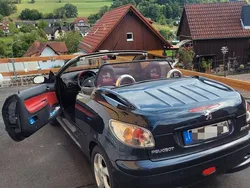 Schwarz Gebraucht 2004 Peugeot 206 CC Platinum Cabrio | 900 € (Superpreis)