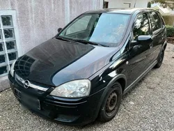 Schwarz Gebraucht 2004 Opel Corsa Kleinwagen | 649 € (Guter Preis)