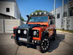 Orange Gebraucht 2016 Land Rover Defender Adventure SUV | 67.900 € (Fairer Preis)