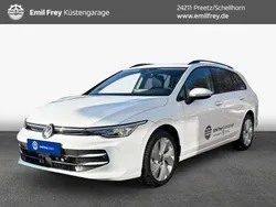 Weiß Gebraucht 2024 VW Golf VIII Life Kombi | 26.480 € (Fairer Preis)