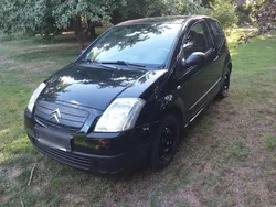 Schwarz Gebraucht 2007 Citroën C2 Kleinwagen | 1.500 €