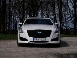 Weiß Gebraucht 2019 Cadillac CTS Limousine | 29.990 €