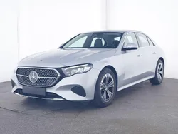 Silber Gebraucht 2024 Mercedes E220 Avantgarde Limousine | 51.790 € (Guter Preis)