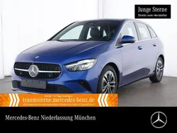 Blau Gebraucht 2024 Mercedes B180 Advanced Van / Kleinbus | 29.790 € (Guter Preis)