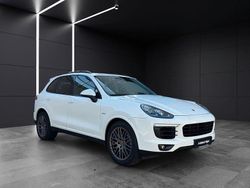 Weiß Gebraucht 2016 Porsche Cayenne Edition SUV | 36.999 € (Etwas zu teuer)