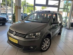 Grau Gebraucht 2014 VW Touran Cross Van / Kleinbus | 13.990 € (Teuer)