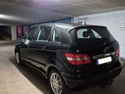 Schwarz Gebraucht 2009 Mercedes B150 Van / Kleinbus | 7.500 € (Etwas zu teuer)