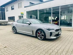 Silber Gebraucht 2021 Kia Stinger Limousine | 39.500 € (Guter Preis)
