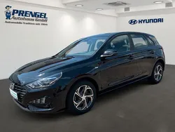 Schwarz Gebraucht 2022 Hyundai i30 Select Limousine | 17.650 € (Fairer Preis)