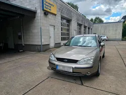 Gold Gebraucht 2002 Ford Mondeo Limousine | 1.400 € (Guter Preis)