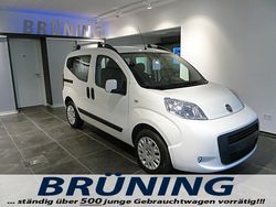 Weiß Gebraucht 2013 Fiat Qubo Dynamic Van / Kleinbus | 11.290 €