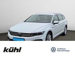 Weiß Gebraucht 2022 VW Passat Kombi | 28.990 € (Teuer)