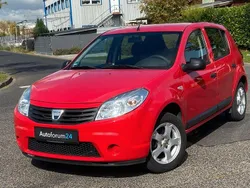 Rot Gebraucht 2009 Dacia Sandero Kleinwagen | 3.999 € (Teuer)
