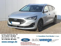 Silber (metallic) Gebraucht 2024 Ford Focus Titanium X Kombi | 24.990 € (Fairer Preis)