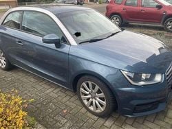 Blau Gebraucht 2015 Audi A1 Sport Limousine | 7.500 € (Guter Preis)