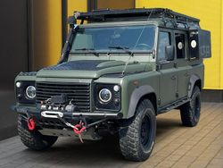 Grün Gebraucht 2013 Land Rover Defender SUV | 50.990 €