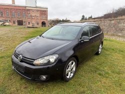 Schwarz Gebraucht 2010 VW Golf VI Exclusive Limousine | 4.300 € (Superpreis)