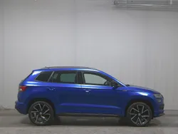 Blau Gebraucht 2021 Skoda Karoq SportLine SUV | 20.980 € (Guter Preis)