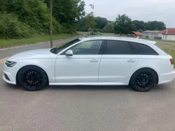 Weiß Gebraucht 2017 Audi A6 Kombi | 23.500 €