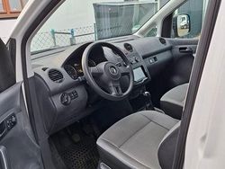 Weiß Gebraucht 2012 VW Caddy Van / Kleinbus | 9.500 € (Fairer Preis)