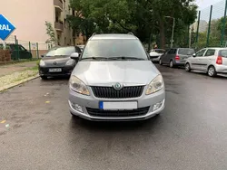 Silber Gebraucht 2012 Skoda Roomster Kombi | 2.300 € (Superpreis)
