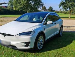Weiß Gebraucht 2017 Tesla Model X SUV | 32.000 € (Fairer Preis)