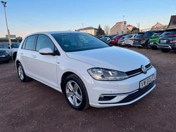 Weiß Gebraucht 2018 VW Golf Join Limousine | 14.500 € (Fairer Preis)